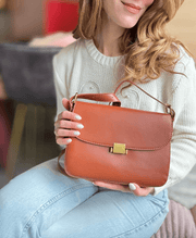 Debora καφέ casual τσάντα