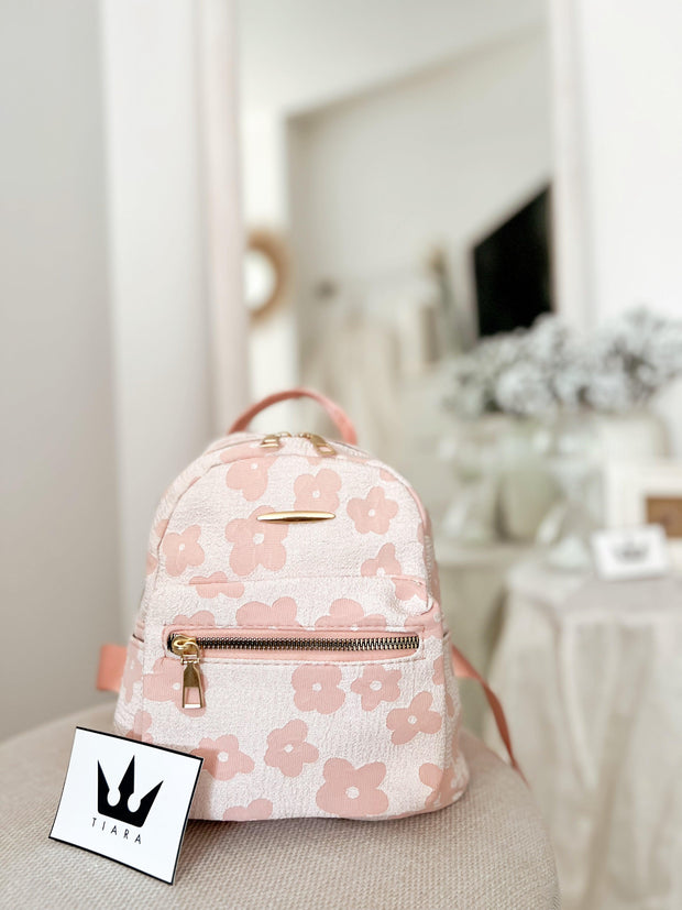 Mini Rucsac roz cu floricele Nadina - TIARA CONCEPT STORE