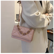 Τσάντα ώμου σε ροζ χρώμα Celina