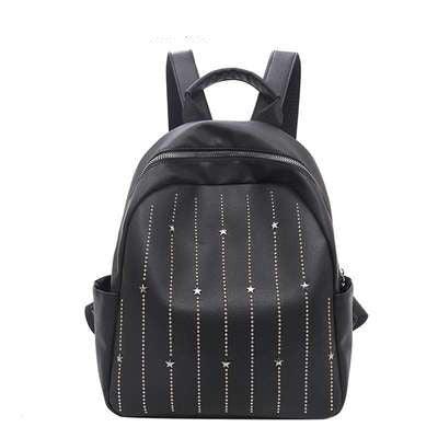 Rucsac negru cu tinte Nuria - TIARA CONCEPT STORE